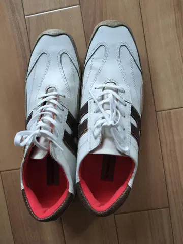 Hawkins 스니커즈 화이트 브라운