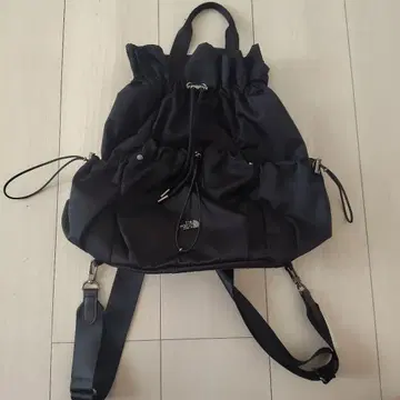 THE NORTH FACE 복조리형 숄더백 블랙