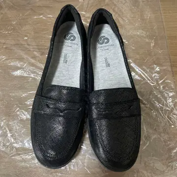 Clarks Cloudsteppers 슬립온 블랙