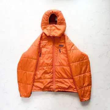 Patagonia Hooded Puff Jacket Hot Lava L