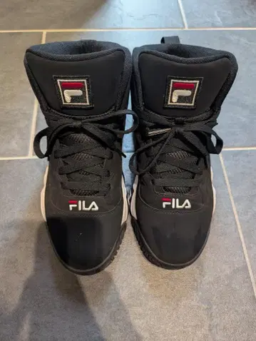 FILA 하이컷 스니커즈 블랙 화이트