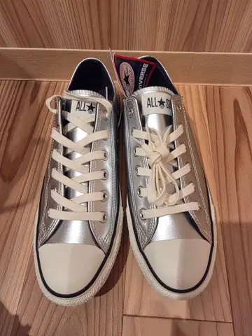 CONVERSE 실버 새상품 미사용 26.5cm