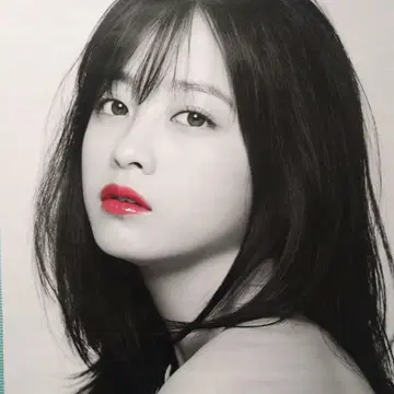 LIP THE COLOR 포스터 하시모토 칸나
