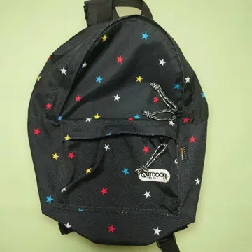 OUTDOOR PRODUCTS 백팩 별 패턴 블랙