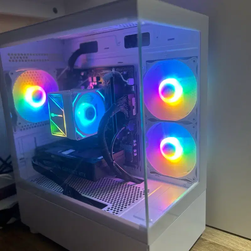 RTX5060게이밍컴퓨터(세트or본체)판매합니다