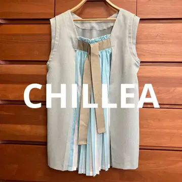 CHILLEA 민트 슬리브리스 백 플리츠 블라우스 키리아