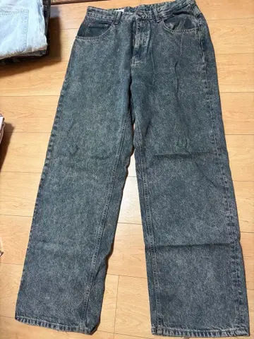 ZARA 케미컬 워시 와이드 데님 팬츠
