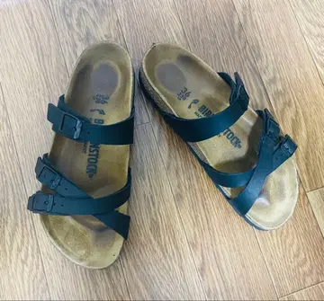 BIRKENSTOCK 샌들 블랙 사이즈 36