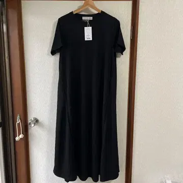 34+ 접촉 냉감 레이온 나일론 반팔 A라인 플레어 원피스 블랙 F