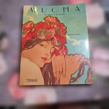 MUCHA 알폰스 무하 외국도서