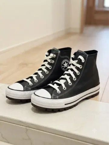 CONVERSE ALL STAR 가죽 하이컷 스니커즈 블랙