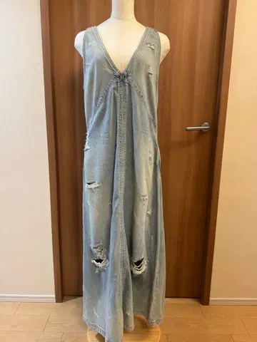 택 포함 새상품 ZARA 데님 원피스 롱 원피스 데미지 가공 L