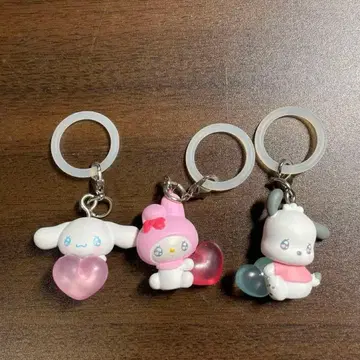 메지루시 액세서리 산리오 에모큥 3점 묶음 판매