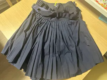 sacai 컬렉션 라인 인사이드 플리츠 랩스커트 네이비 사이즈 1 일본제