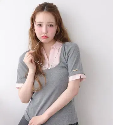 [새상품급] NICE CLAUP 레이어드 스타일 니트탑