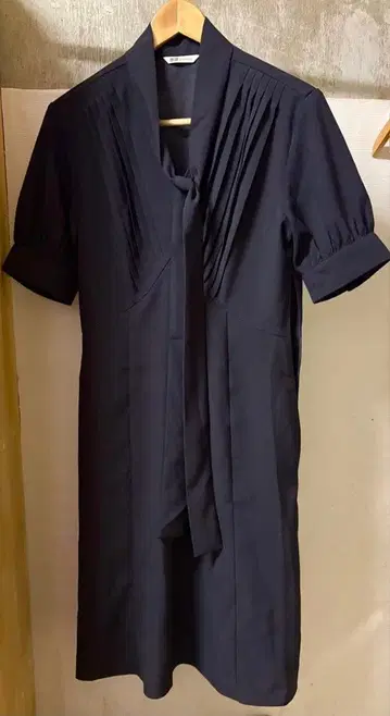 UNIQLO 반팔 블라우스 원피스