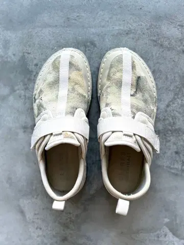 Clarks Originals 스니커즈