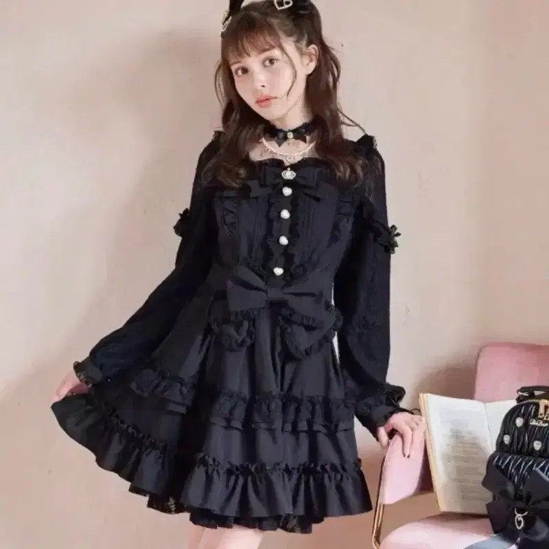 리즈리사 티아라 리본 티어드 원피스 블랙