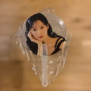김지원/퍼스트 팬미팅 공식 굿즈 부채