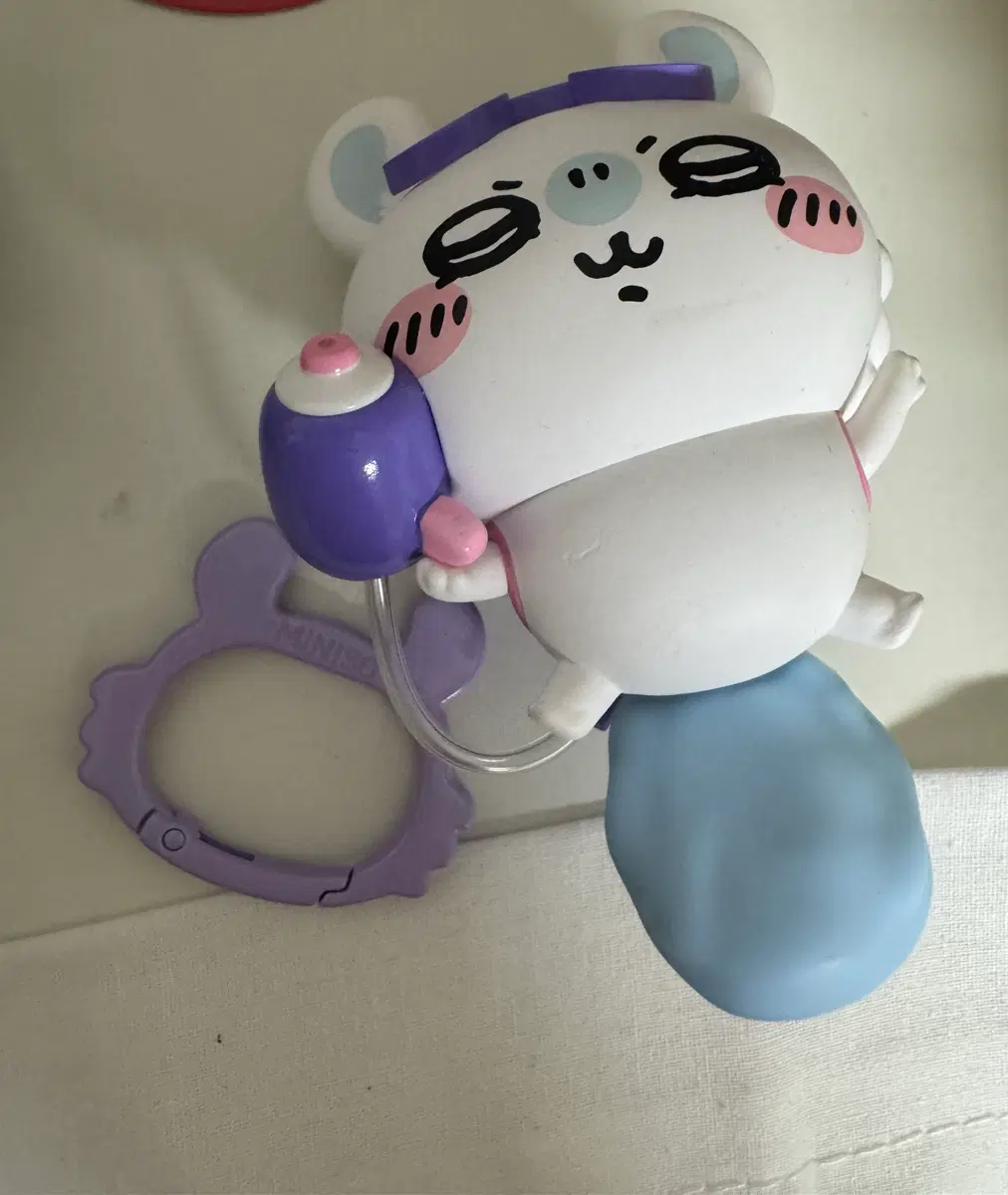 미니소 물총모몽가 피규어 키링 판매