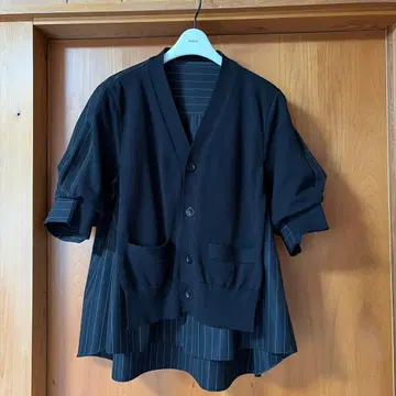 sacai 스트라이프 도킹 가디건
