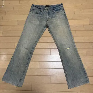 부츠컷 데님 청바지