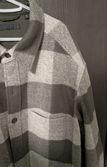 [ 선착순 ] UNIQLO 오버 셔츠 자켓 블록 체크