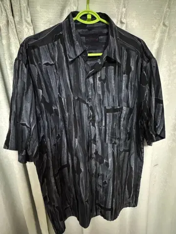 빈티지 90s 반팔 셔츠 올 패턴 블랙 레이온