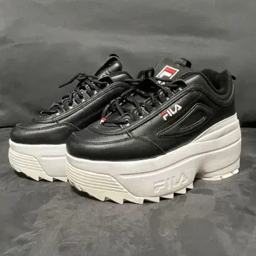 FILA 스니커즈 통굽