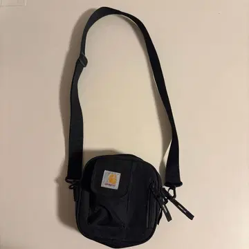 Carhartt 숄더백 블랙
