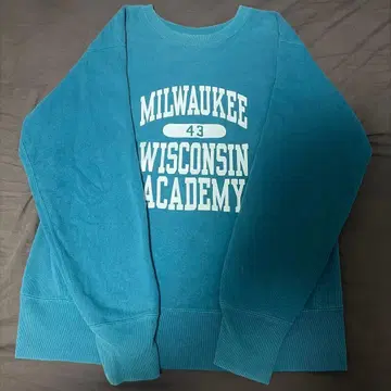 MILWAUKEE WISCONSIN ACADEMY 맨투맨