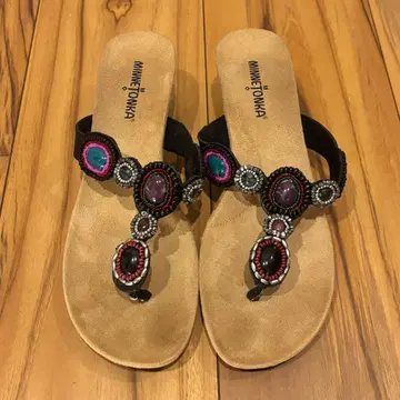 MINNETONKA 비즈 장식 웨지 샌들 미네통카
