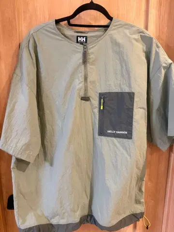 HELLY HANSEN 하프 지퍼 나일론 T셔츠 카키 L