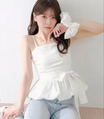 chico 벌룬 페플럼 상의