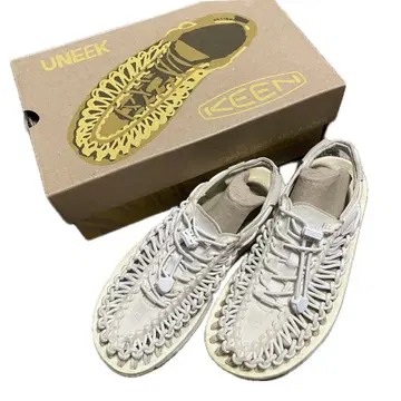 박스 포함 KEEN 킨 UNEEK 유니크 샌들 스타화이트 25.0cm