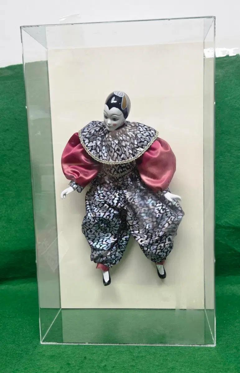 *아크릴 입체 프레임 빈티지도자기 삐에로 인형((H:35cm))