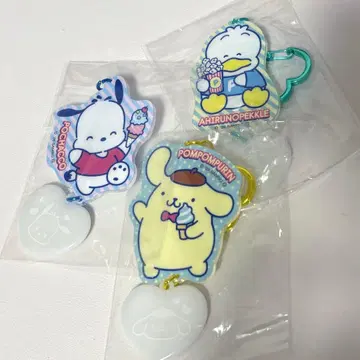 산리오 캐릭터즈 아크릴 참 폼폼푸딩 페클 포차코