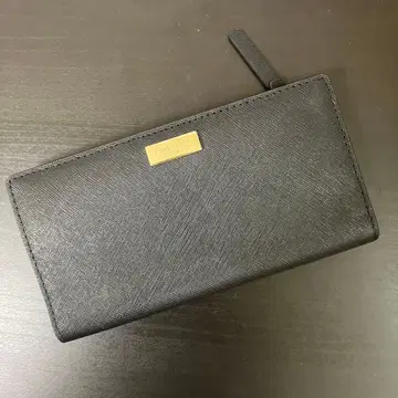 새상품 kate spade NEWYORK 장지갑 컴팩트 블랙