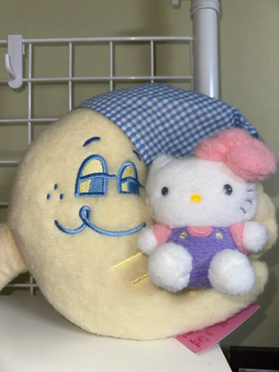네온문 키티 콜라보 인형