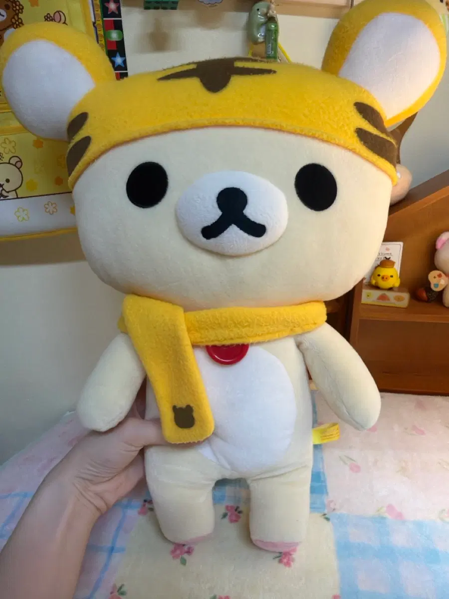 (고전) 코리락쿠마 호랑이 모자&목도리 대형인형 (택x)