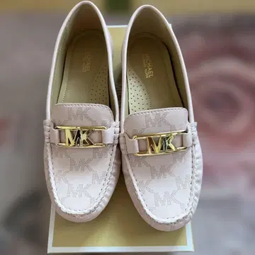 MICHAEL KORS MK 로고 플랫슈즈 핑크