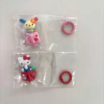 새상품 산리오 키링 행거 헬로키티 우사하나 2개