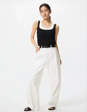 UNIQLO 배기 배럴 레그 진/기장 짧음 24인치