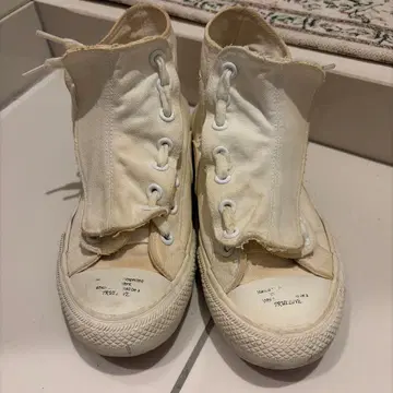 MOUSSY 하이컷 스니커즈 화이트