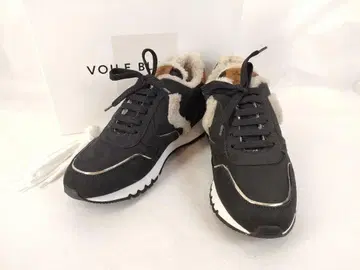 [ 새상품 미사용 ] VOILE BLANCHE 보일블랑쉐 스니커즈 39