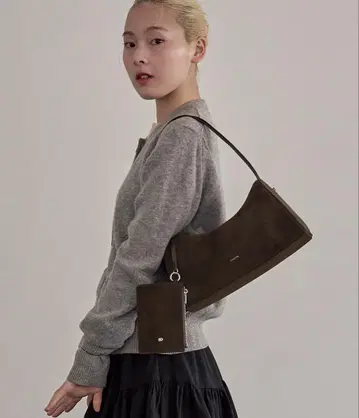 스탠드 오일 멜리 백 브라운