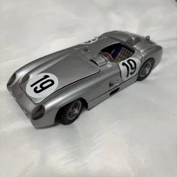 MINICHAMPS 메르세데스-벤츠 300SLR 1955 르망