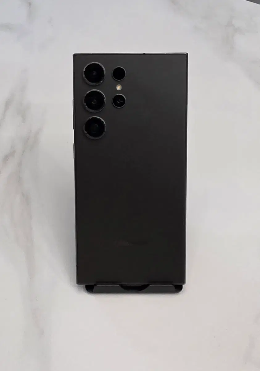 s24울트라 256g. 블랙색상