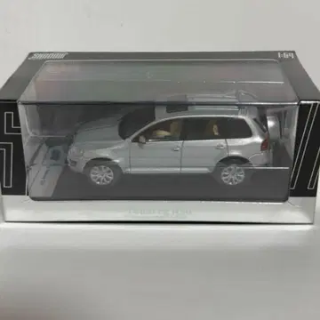 SHADOW 1/64 폭스바겐 투아렉 R50