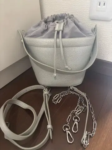 아야코백 ayako bag 버킷 실버 체인